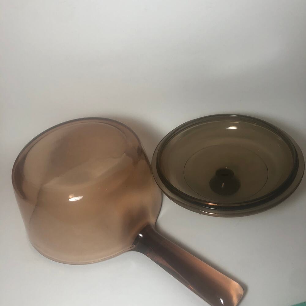 Corning Vision Ware Amber 1 Liter Sauce Pan Pot With Pour Spout & Lid USA - Picture 6 of 6